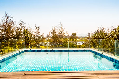 Cost of Glass Pool Fence Repair in Port Credit